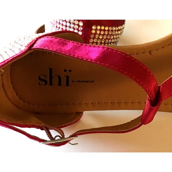 Shi By Journeys Women's 7 Pink T-Strap Gladiator Rhinestone Sandals Glam Bling - Picture 10 of 11